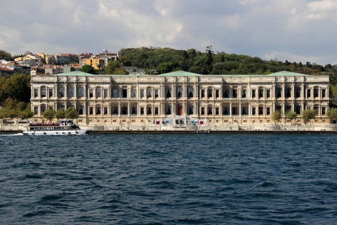 Istanbul: 3-Hour Bosphorus Cruise with Turkish Breakfast