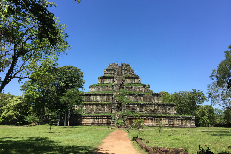 Tour privato di un giorno Preah Vihear, Koh Ker e Beng MealeaMinivan