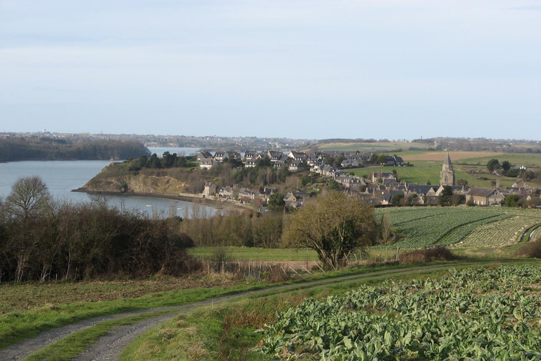 Saint-Malo: zapierające dech w piersiach krajobrazy i historyczna wycieczka piesza