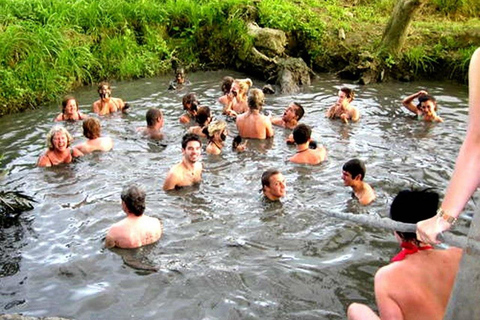 Trekking alle cascate, safari nella giungla, zipline, piscina di fango, tour alle sorgenti termali.Solo quote di ingresso