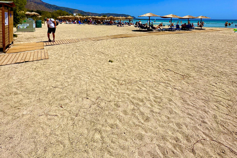 Tour privato di un'intera giornata per famiglie alla spiaggia di Elafonisi e ad Agia Sofia