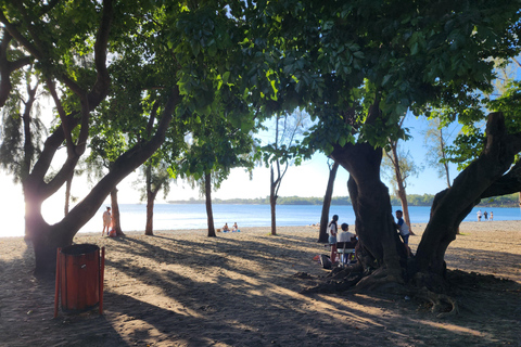 IleAuxBenitiers: Private tour CrystalRock, Lunch on island