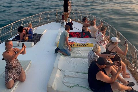 Side: Sunset River Cruise with Dinner and Hotel Transfer Private Sunset Cruise Tranfer Dinner Included