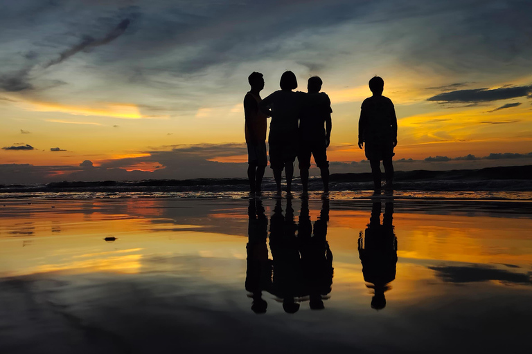 Bongawan Wetland: Proboscis Monkey and Fireflies Shared Tour Shared Tour