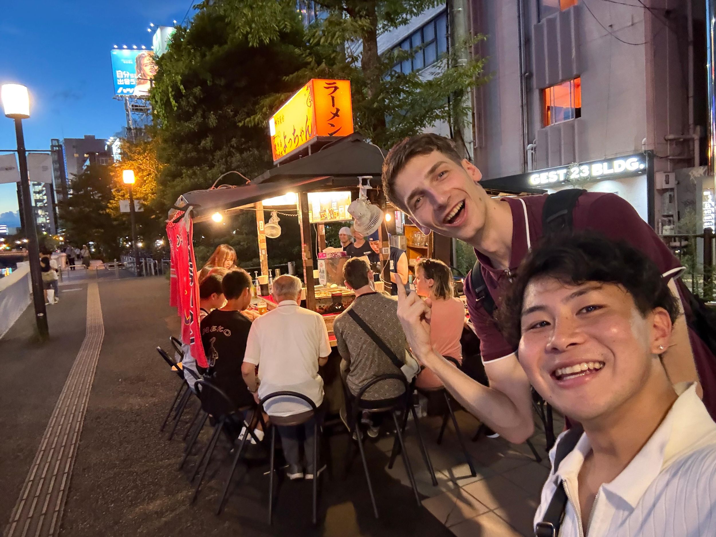 Fukuoka: Nacht-Foodtour mit Fotografen-Guide