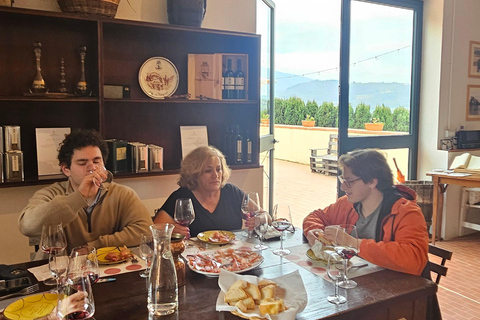 Florence: Horse ride 3h and Wine Tasting&Lunch at a castle