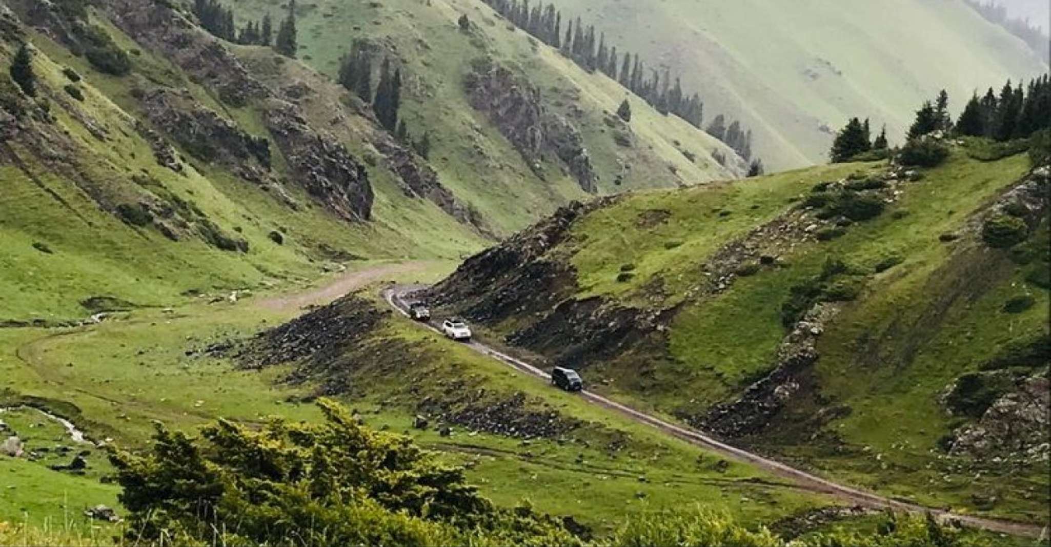 Cascada Burkhan Bulak, Dzungaria Central - Hizvo