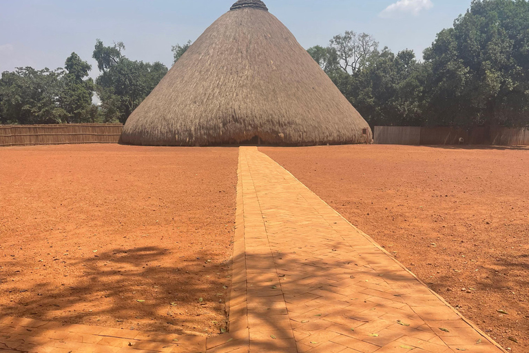 Uganda: Excursão de 7 dias a Kampala e Jinja, safári nas Cataratas MurchisonUganda: Excursão de 7 dias a Kampala e Jinja, Safári nas Cataratas Murchison