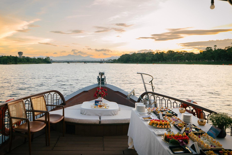 Hue: Luxury Sunset Tea & Dinner Cruise on Perfume River [No Dinner] Luxury Sunset Tea Cruise