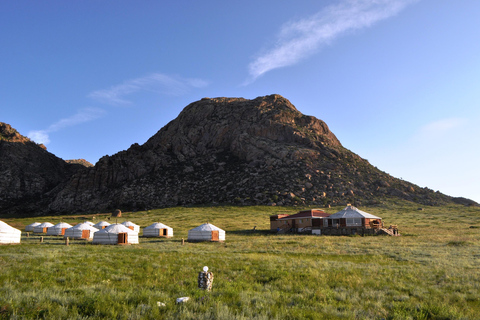 3-Day Mini Gobi Desert Elsen tasarkhai Camel trekking Tour