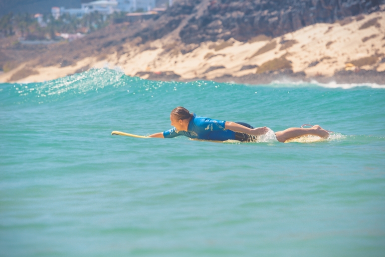Kurs surfingu dla średniozaawansowanych i zaawansowanych na południu Fuerteventury