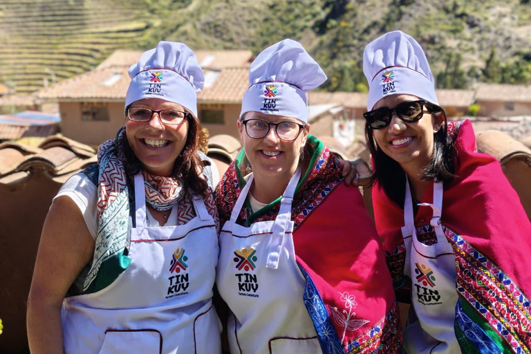 Cusco: Cuyo Chico Experience in Ancestral Art and Andean Flavors + Pisac Cusco: Cuyo Chico Experience in Ancestral Art and Andean Flavors + Pisaq