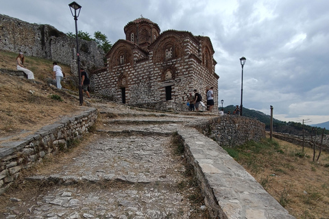 From Tirana: Private Transfer to Sarandë / Ksamil with Stops