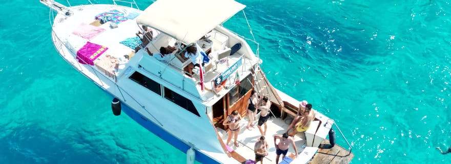 Au départ de Trapani : Favignana et Levanzo Yacht Tour avec arrêts