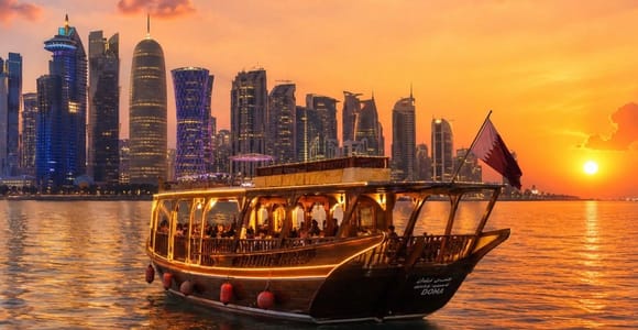 Doha: Traditional Dhow Cruise with Dinner Option
