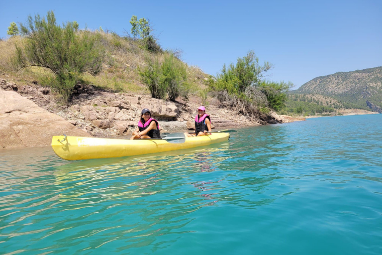 Da Valencia: Montanejos con rafting, kayak o escursioneMontanejos in kayak