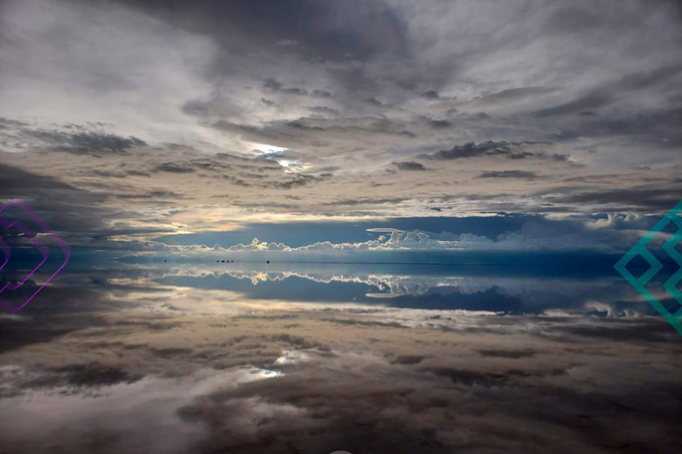 La Paz: Death Road + Uyuni Salt Flats