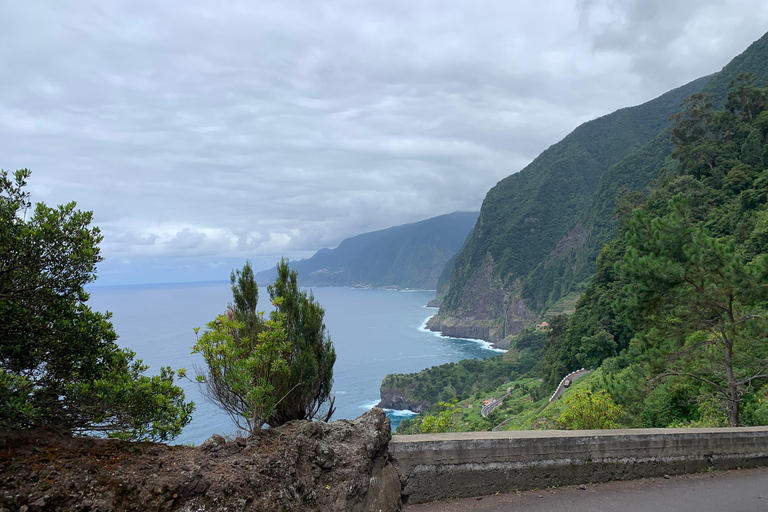 Madeira: 4x4 Jeep-tur med strandbesök och lokal måltid