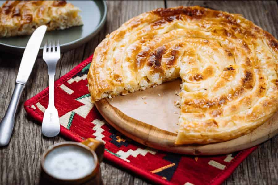Sarajevo: Lebe wie ein Sarajlija – Kaffee, Essen & lokales Leben. Foto: GetYourGuide