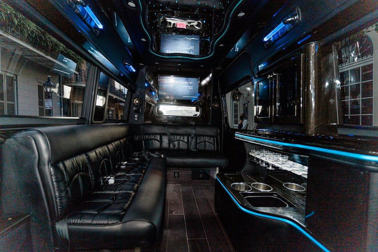 Nashville: Party Bus ExperienceLimo Sprinter