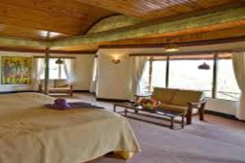 Kenya: 10-Day Private Safari with Accommodation