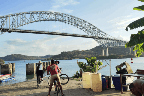 Fietsexpeditie Panama KanaalzoneFietstocht Panama Kanaal Zone