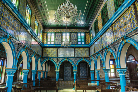 Descubre Djerba: tour de medio día a Djerba con almuerzo incluido, una visita imprescindible.Descubre Djerba: tour de medio día a Djerba, visita imprescindible con almuerzo inclu