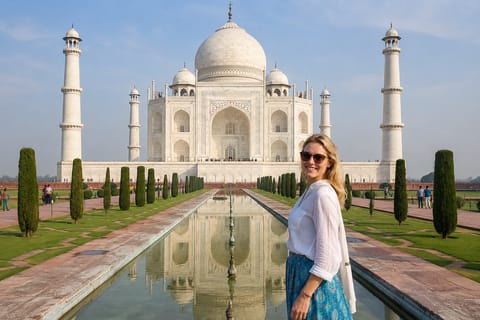 Delhi: Airport to Airport Layover Taj Mahal City Tour By Car
