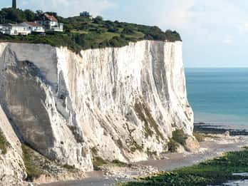 Londres : Cathédrale de Canterbury, château de Douvres et falaises blanches