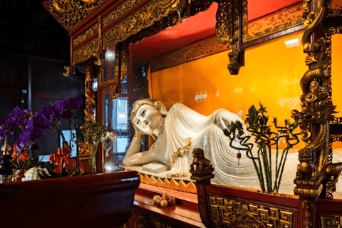 Full Shanghai tour in Spanish with tickets and lunch