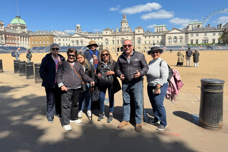London: Iconic London Taxi Tour - Private 3 hour tour