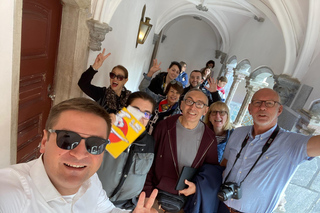 Da Lisbona: tour di gruppo guidato di Sintra, Pena e Regaleira per 8 persone