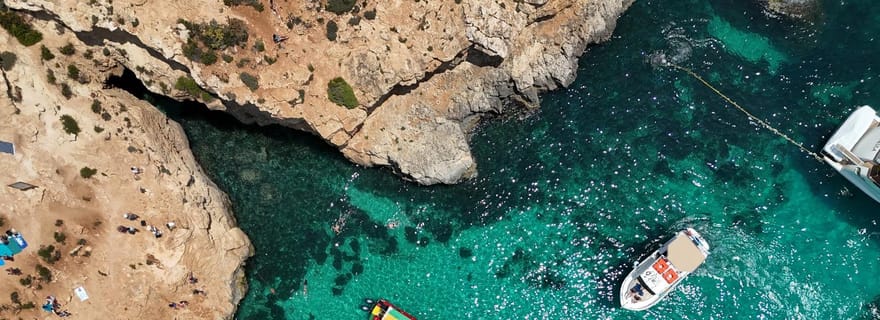 Coucher de soleil : Blue Lagoon, Crystal Lagoon, Malta Private Speedboat