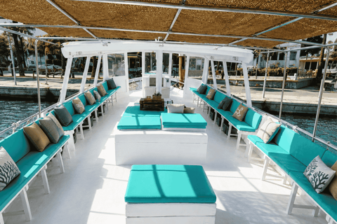 Ibiza: Sea Caves and Snorkeling Cruise with Drinks & Tapas