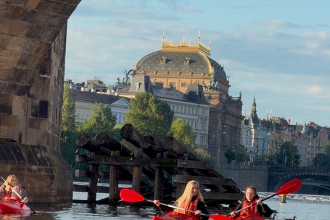 Prague: Charles Bridge & Hidden Canals Kayak Tour