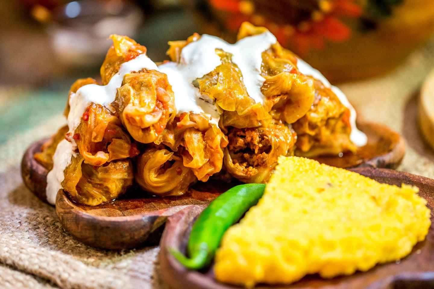 Craiova: Guided Foodie Tour with Cooking Class