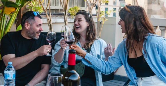 Barcelona: Relaxed Rooftop Wine Tasting with 6 Wines