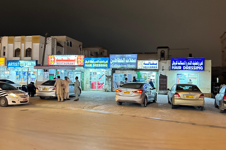 Salalah By Night Tour with Shopping in Gardens Mall and Souk