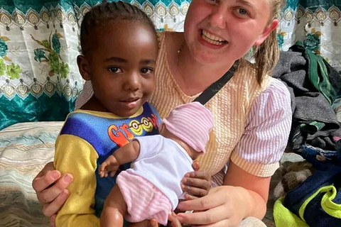 Ville d&#039;Arusha : Visite de maisons d&#039;enfants et collecte de dons.