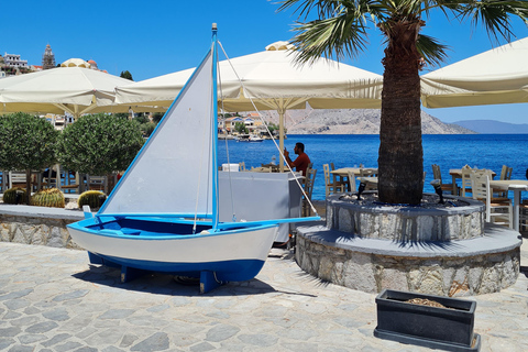 Au départ de Rhodes : Excursion d&#039;une journée sur l&#039;île de Symi et le monastère de Panormitis