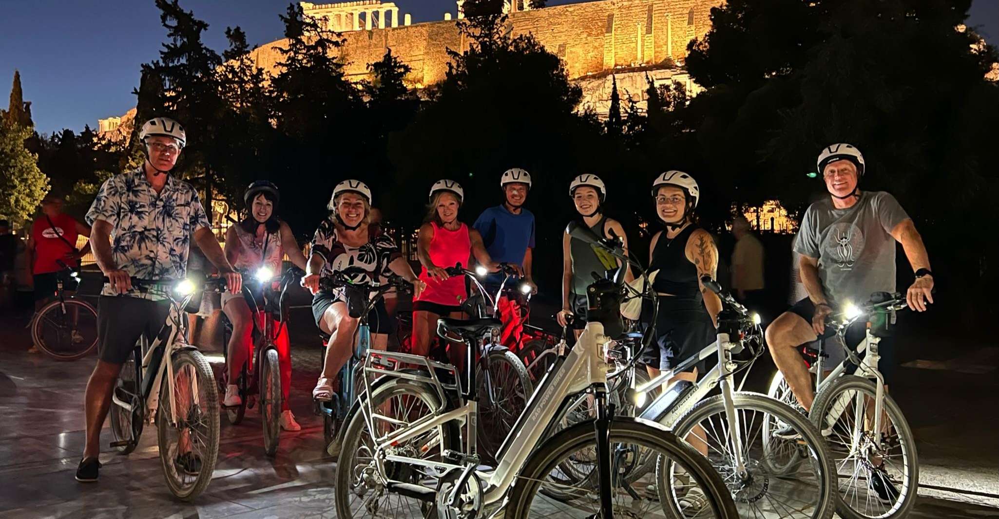 Athens: 2-Hour Highlights Tour by E-Bike After Sunset