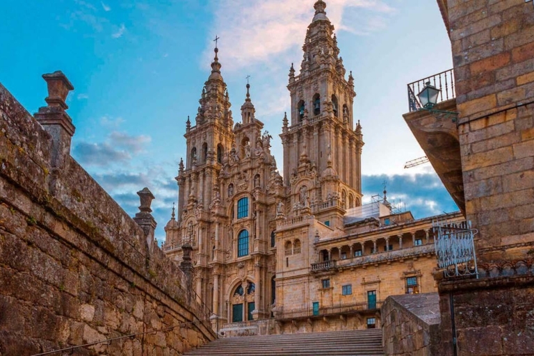 Desde Oporto: Paquete turístico con 10 ciudades en 4 días
