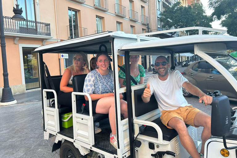Madrid: Tuk-tuk tour of the historic center and highlights Madrid: 2-hour tuk-tuk tour of the historic center and highlights