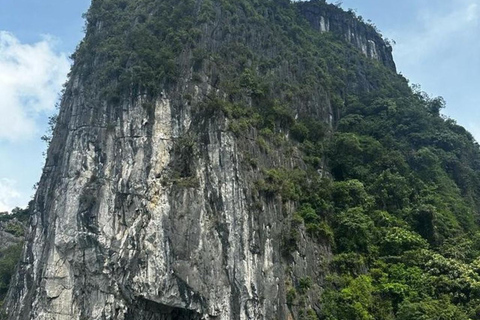 Private Balcony & Bathtub | Ha Long – Lan Ha 2-Day Cruise