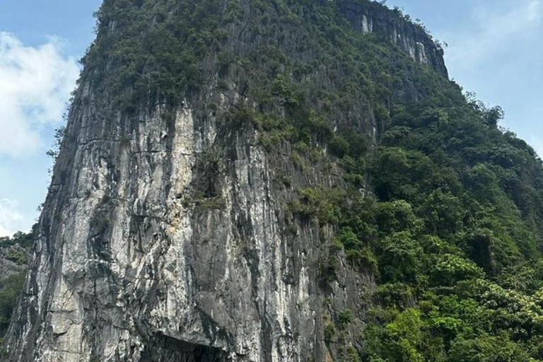 Private Balcony & Bathtub | Ha Long – Lan Ha 2-Day Cruise