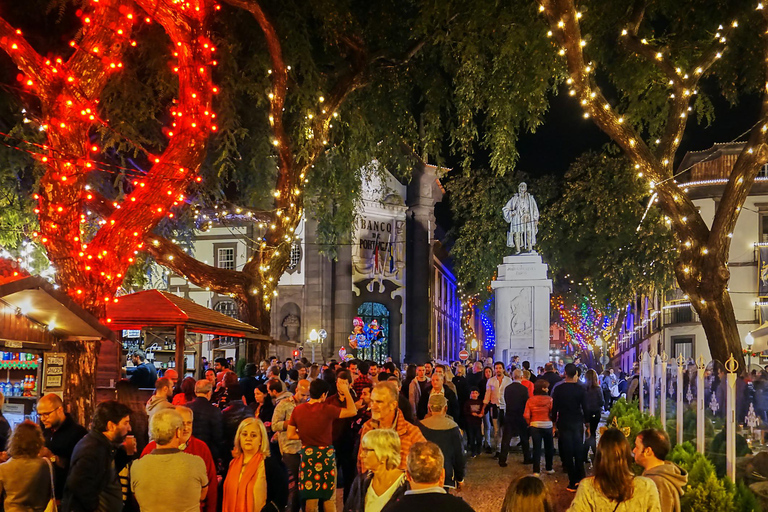 Kerstwandeltour door Lagos: Licht, geschiedenis en harmonie