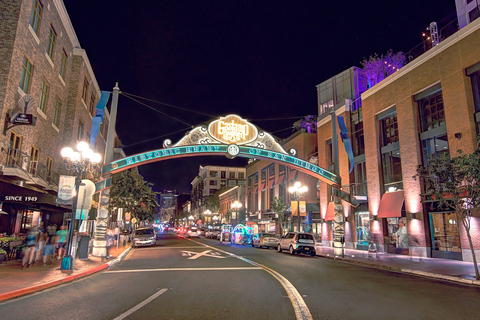 San Diego: City Lights Tour Nocturno en Tranvía