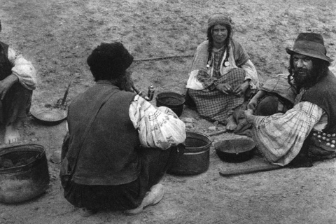 L'esclavage en Roumanie : Mythes et vérités sur les Tziganes, visite à piedVisite à pied