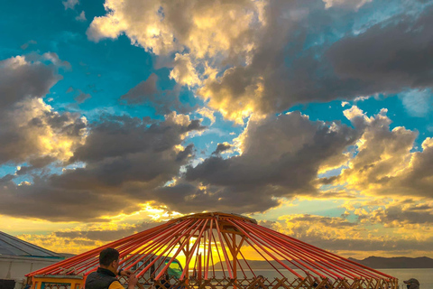 Semi-Gobi, Kharakorum overnight glamping private tour