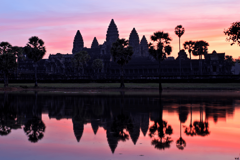 Visite privée d&#039;Angkor Wat au lever du soleilVisite privée d&#039;Angkor Wat au lever du soleil avec guide allemand